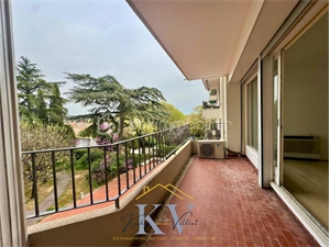 t4 à la vente -   30000  NIMES, surface 81 m2 vente t4 - UBI468275957